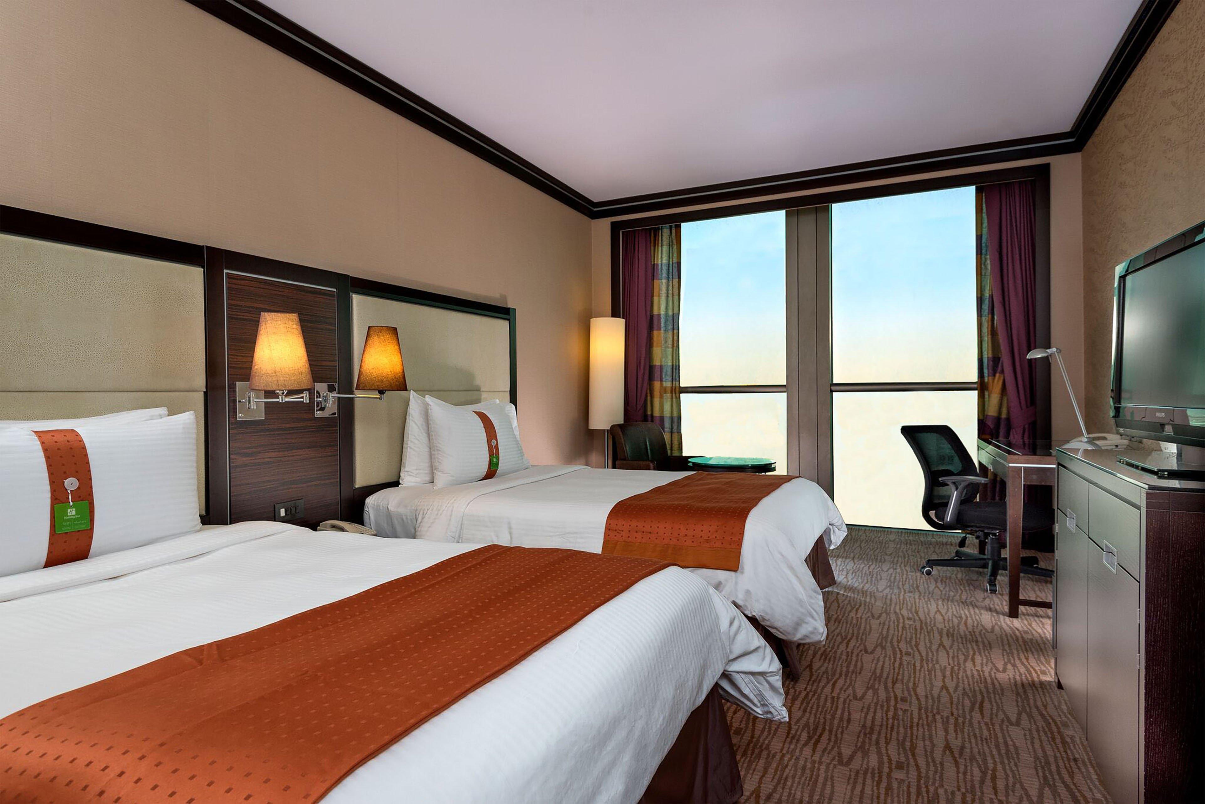 Holiday Inn Kuwait Al Thuraya City By Ihg Kuwait City Exterior photo