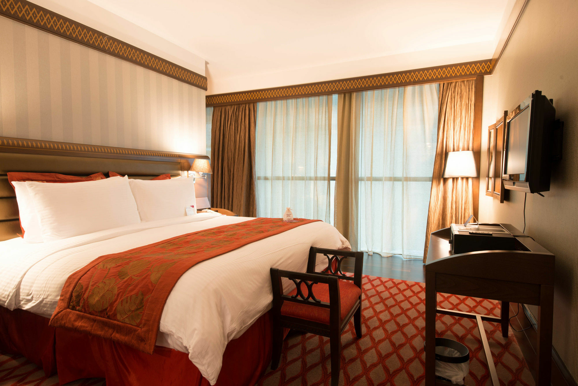 Holiday Inn Kuwait Al Thuraya City By Ihg Kuwait City Exterior photo